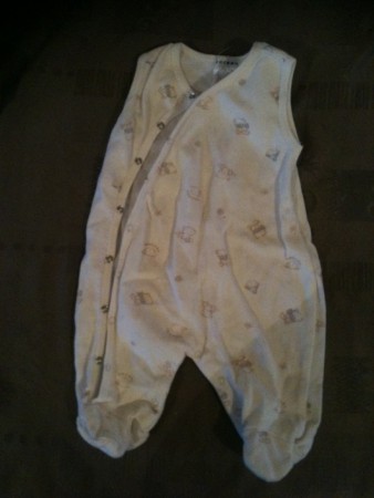 n°3 : salopette blanc à 2.20€