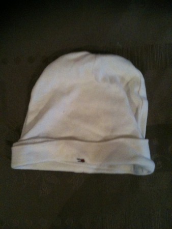 n°6 : bonnet blanc 2€