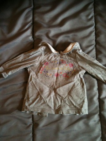 n°22 : pull fin gris 1.50€