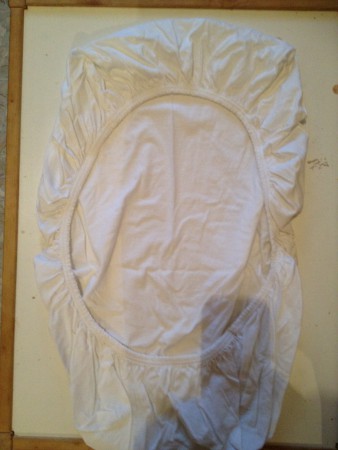 n°10 : drap housse blanc 3€ (plusieurs dispo)